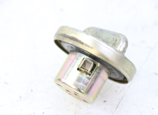 BOUCHON RESERVOIR ESSENCE