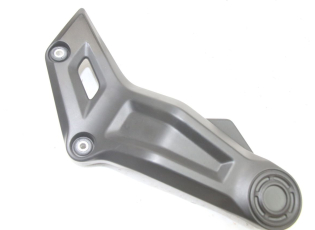 CACHE CHASSIS LATERAL DROIT