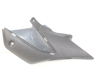 CACHE SOUS SELLE DROIT