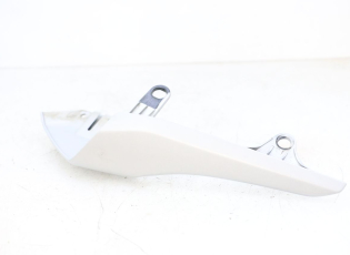 CACHE SOUS SELLE GAUCHE