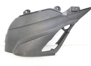 CACHE SOUS SELLE GAUCHE