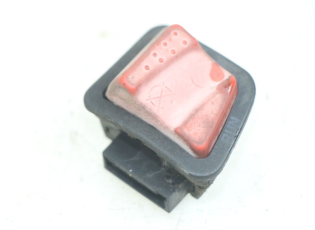 COMMODO COUPE CONTACT