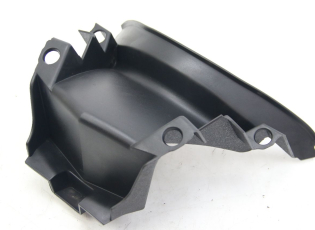 FACE AVANT INFERIEUR