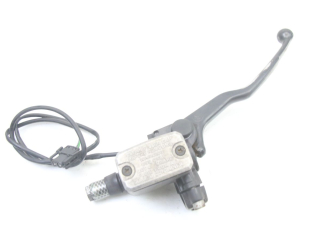 MAITRE CYLINDRE AVANT