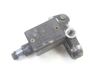 MAITRE CYLINDRE AVANT