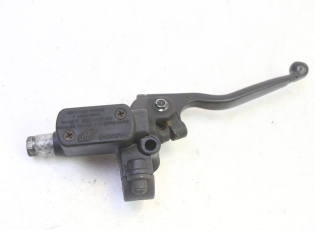 MAITRE CYLINDRE AVANT