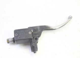 MAITRE CYLINDRE AVANT