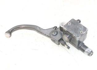 MAITRE CYLINDRE AVANT