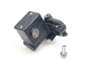 MAITRE CYLINDRE AVANT