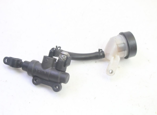 MAITRE CYLINDRE FREIN ARRIERE