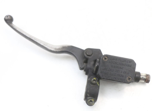 MAITRE CYLINDRE FREIN ARRIERE