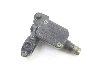 MAITRE CYLINDRE FREIN ARRIERE