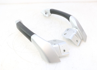 POIGNEE ARRIERE