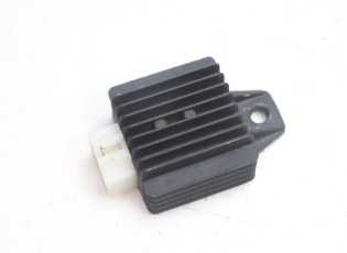 REGULATEUR CHARGE