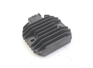 REGULATEUR CHARGE