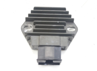 REGULATEUR CHARGE