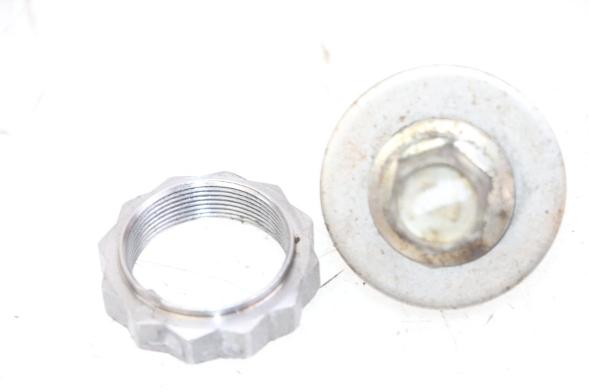 photo de ÉCROU PIGNON SORTIE BOÎTE VITESSES HONDA CB R 1000 (2018 - 2023) - Vue principale