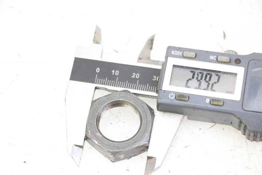 photo de ÉCROU PIGNON SORTIE BOÎTE VITESSES YAMAHA FJ 36Y 1100 (1984 - 1985) - Détail de la pièce