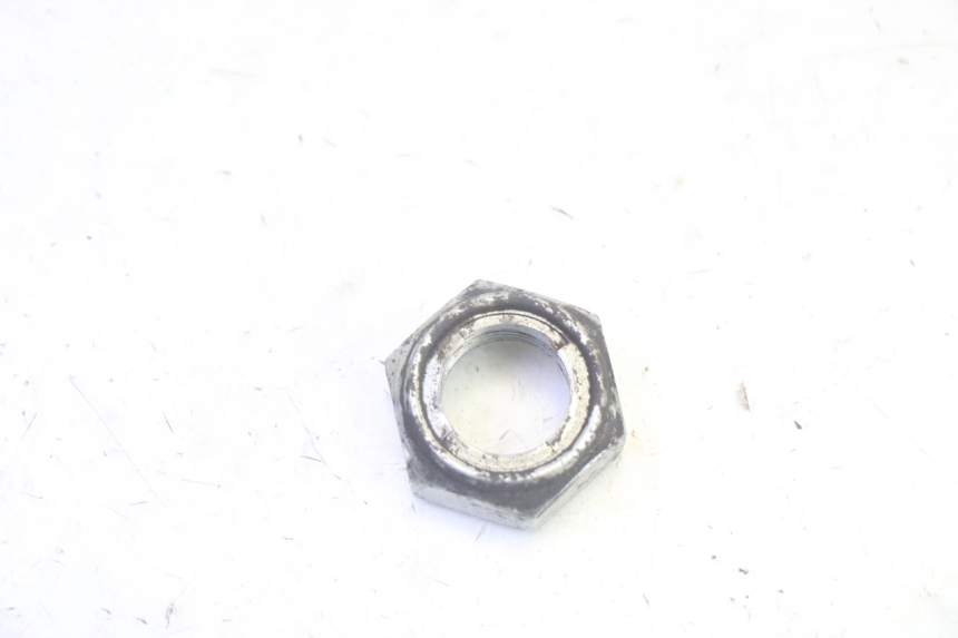 photo de ÉCROU PIGNON SORTIE BOÎTE VITESSES SUZUKI GSF N BANDIT 600 (1996 - 1999) - Détail de la pièce