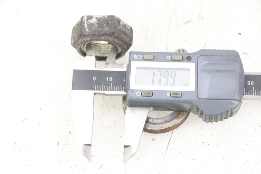 photo de ÉCROU PIGNON SORTIE BOÎTE VITESSES SUZUKI GSX F GSXF 650 (2007 - 2015) - Détail de la pièce