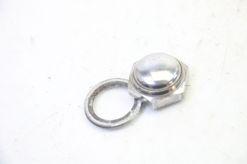 photo de Fork tube nut HYOSUNG GV AQUILA 125 (2000 - 2009) - Vue principale