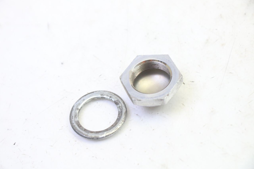 photo de Fork tube nut HYOSUNG GV AQUILA 125 (2000 - 2009) - Zoom état d’usage