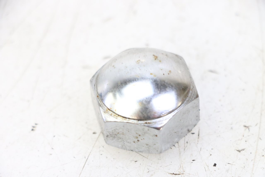 photo de ÉCROU TÉ FOURCHE HONDA CBF 125 (2009 - 2015) - Autre angle de vue