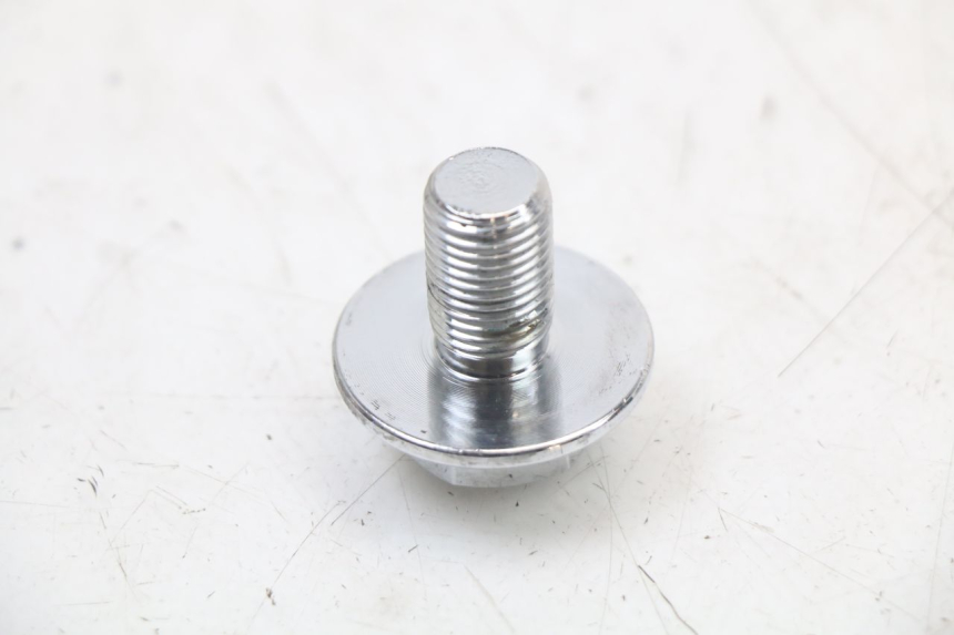 photo de ÉCROU TÉ FOURCHE EBROH BRAVO GLE 1 (2020 - 2024) - Gros plan technique