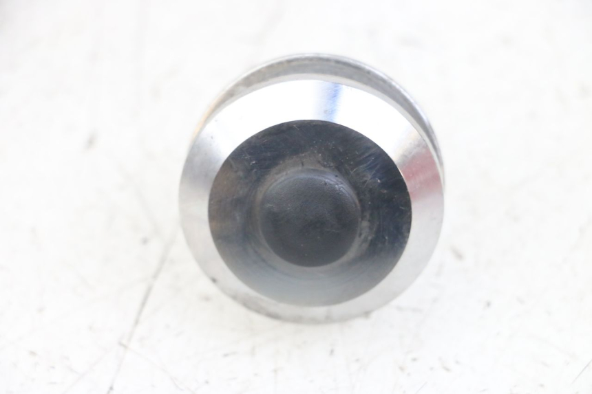 photo de ÉCROU TÉ FOURCHE KAWASAKI ER-6 ER6 N 650 (2012 - 2016) - Détail de la pièce