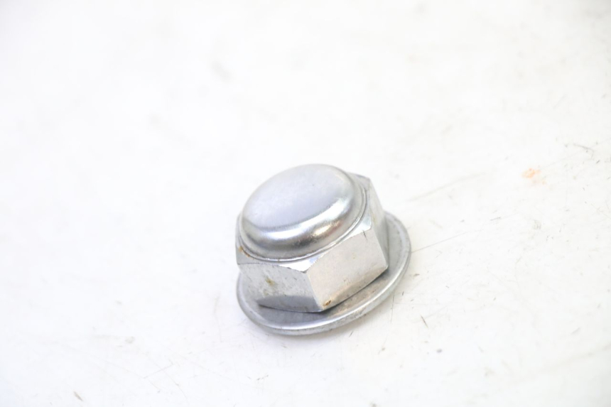 photo de ÉCROU TÉ FOURCHE YAMAHA FZ6 FAZER S2 600 (2007 - 2011) - Détail de la pièce