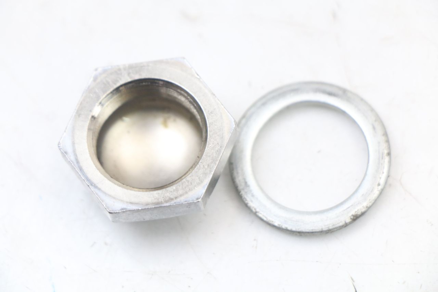 photo de ÉCROU TÉ FOURCHE HYOSUNG GTR 125 (2006 - 2008) - Zoom état d’usage