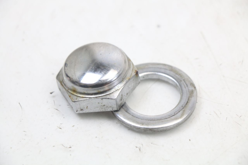 photo de ÉCROU TÉ FOURCHE KAWASAKI ZR7 ZR-7 S 750 (1999 - 2004) - Vue principale