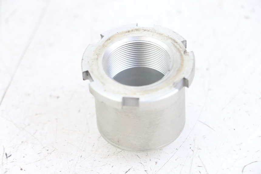 photo de ÉCROU TÉ FOURCHE YAMAHA MT-07 MT07 ABS 700 (2014 - 2017) - Zoom état d’usage