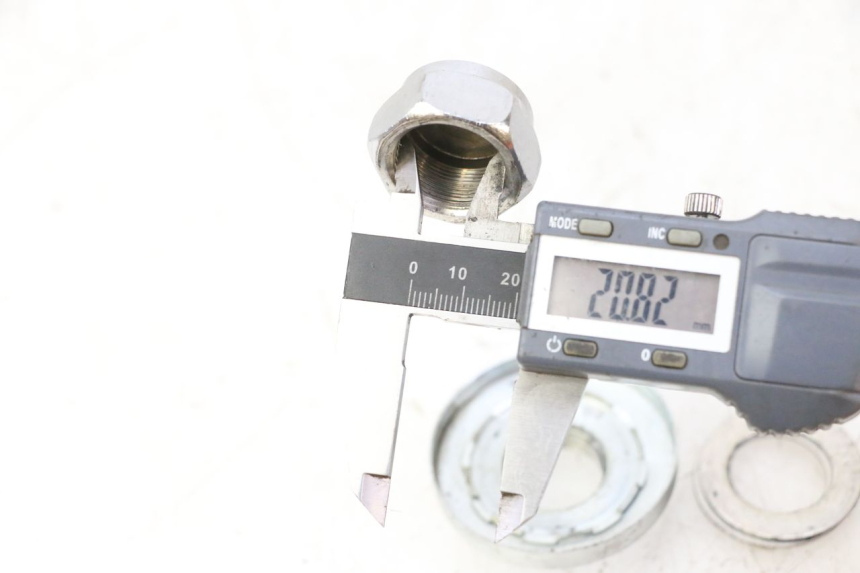 photo de ÉCROU TÉ FOURCHE APOLLO RFZ 150 - Détail de la pièce