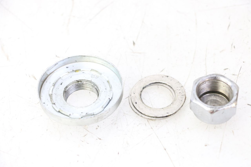 photo de ÉCROU TÉ FOURCHE APOLLO RFZ 150 - Autre angle de vue