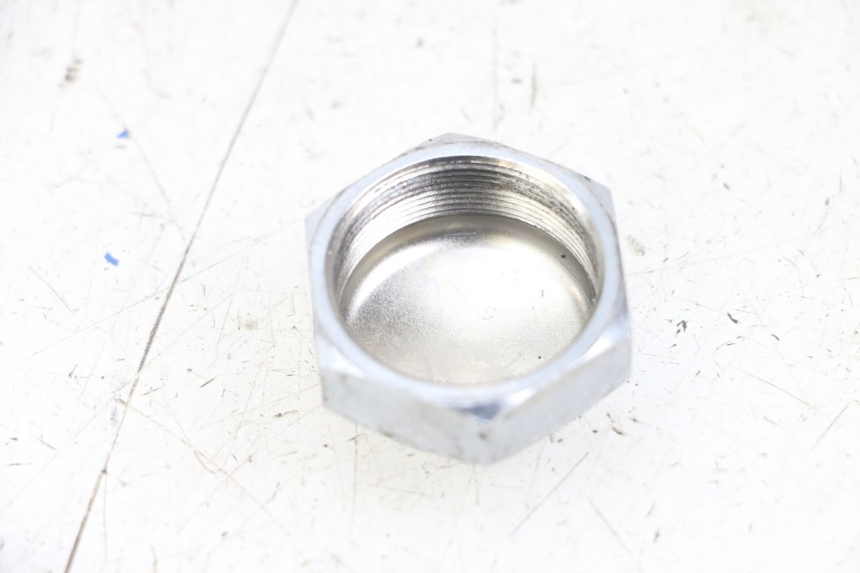 photo de ÉCROU TÉ FOURCHE YAMAHA TDM ABS 900 (2002 - 2014) - Zoom état d’usage