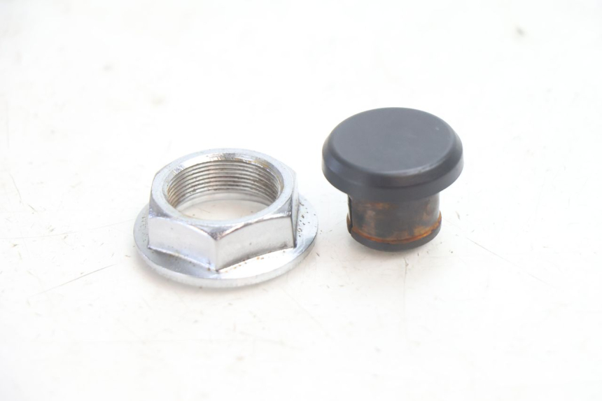photo de ÉCROU TÉ FOURCHE HONDA VFR FI RC46 800 (1998 - 2001) - Détail de la pièce