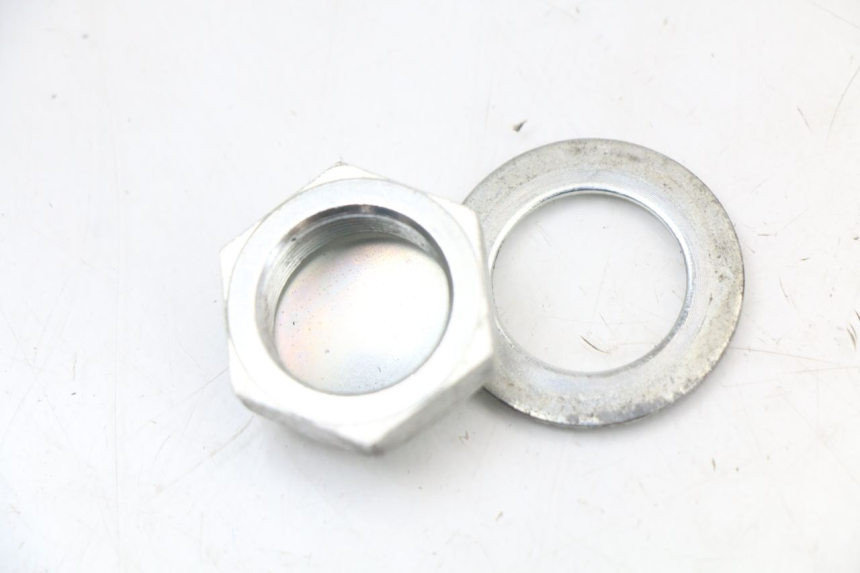 photo de ÉCROU TÉ FOURCHE SUZUKI VL INTRUDER 125 (2004 - 2007) - Zoom état d’usage