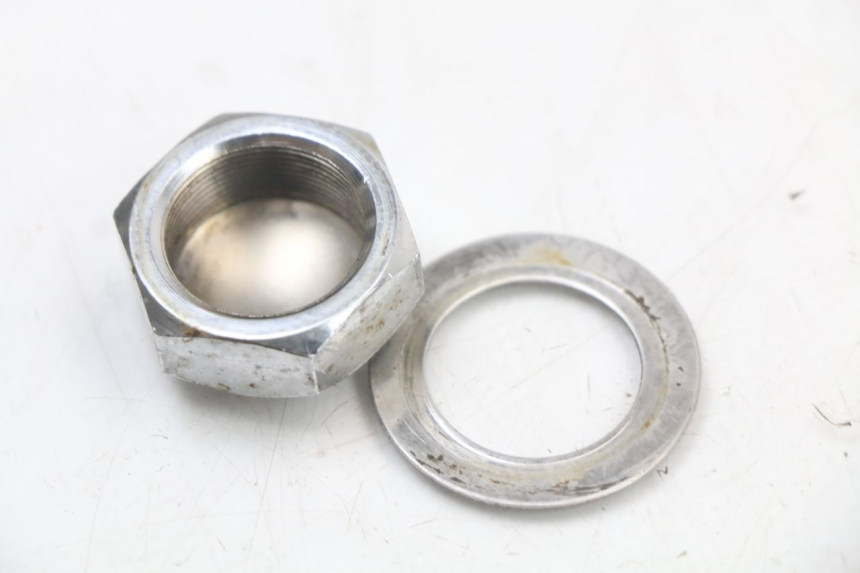 photo de ÉCROU TÉ FOURCHE SYM XS 125 (2007 - 2016) - Zoom état d’usage