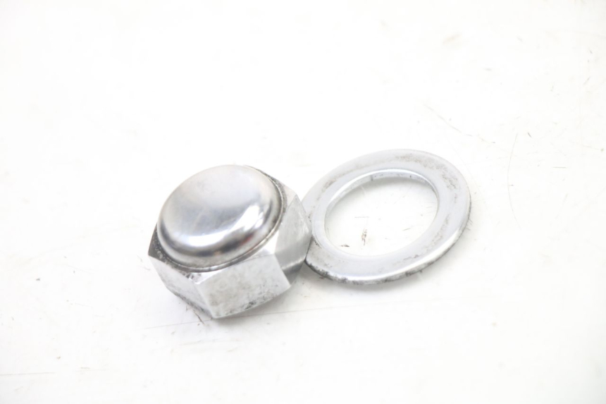 photo de ÉCROU TÉ FOURCHE YAMAHA XJ6 600 (2008 - 2016) - Vue principale