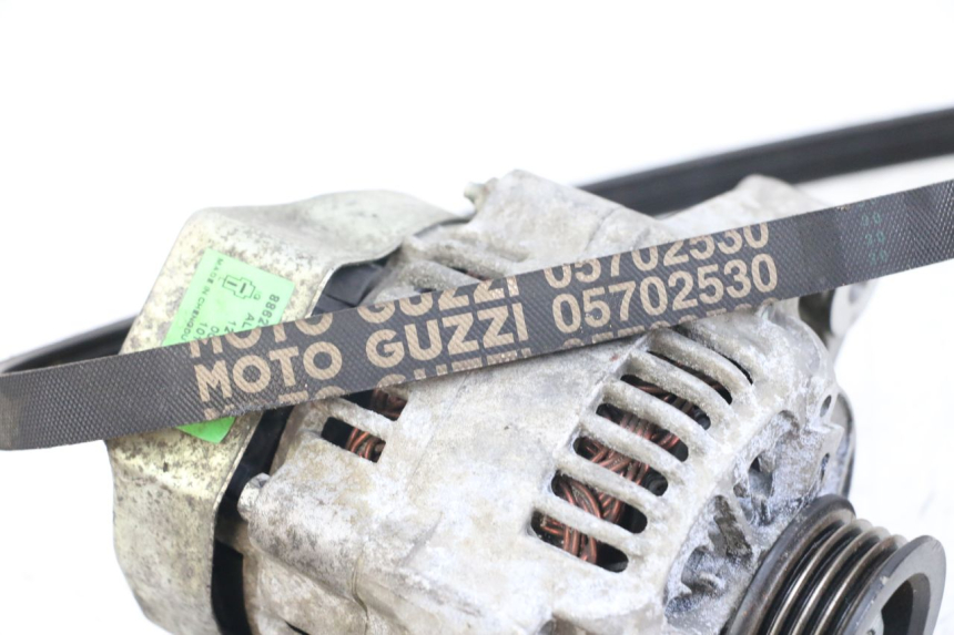 photo de ALTERNATEUR MOTO GUZZI NORGE 8V GT 1200 (2011 - 2016) - Zoom état d’usage