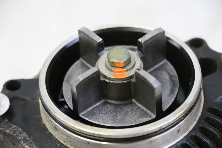 photo de ALTERNATEUR TRIUMPH SPRINT 900 (1995 - 1998) - Points de fixation