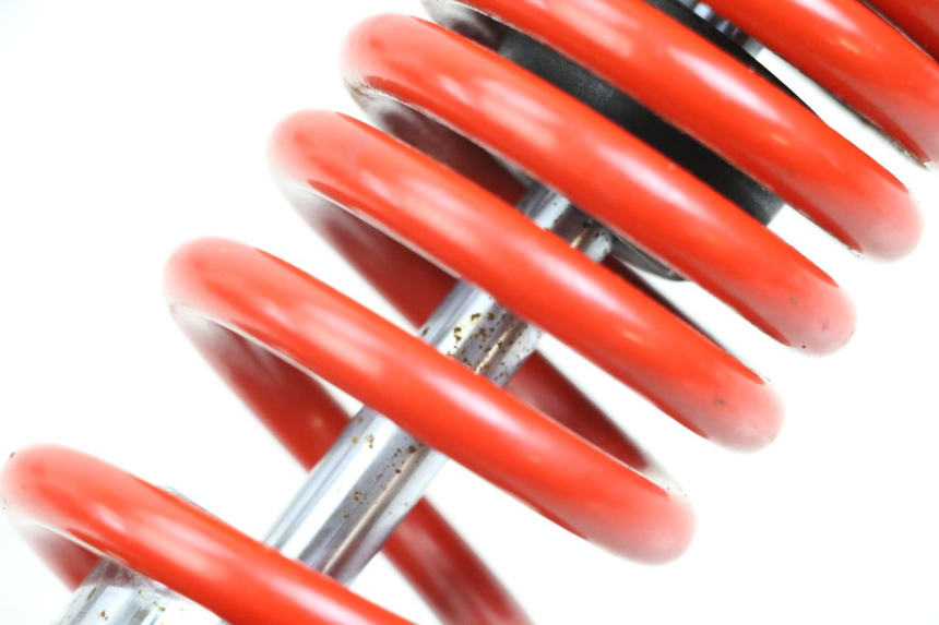 photo de AMORTISSEUR ARRIERE DAELIM A-FOUR 2T 50 (2005 - 2012) - Gros plan technique