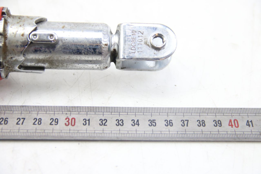 photo de AMORTISSEUR ARRIERE KYMCO AGILITY 4T 50 (2005 - 2018) - Gros plan technique