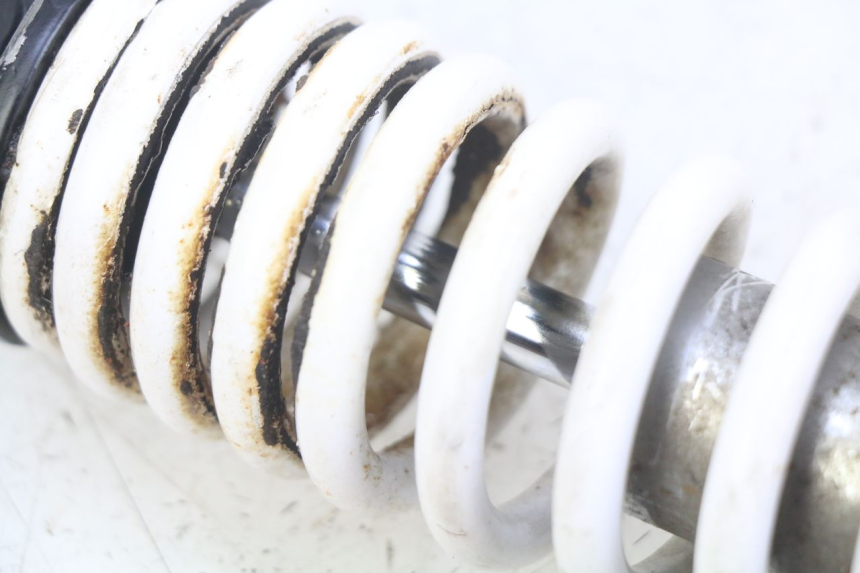 photo de AMORTISSEUR ARRIERE MBK BOOSTER SPIRIT 50 (1999 - 2003) - Gros plan technique