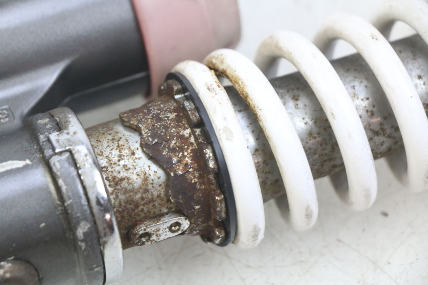 photo de AMORTISSEUR ARRIERE MBK BOOSTER SPIRIT 50 (1999 - 2003) - Marquages et références