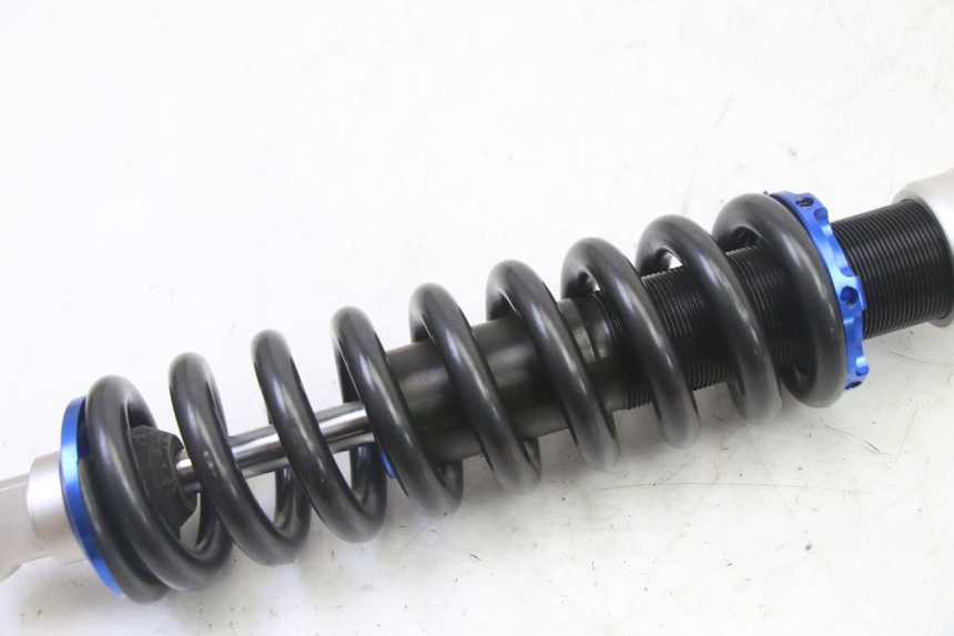 photo de AMORTISSEUR ARRIERE APOLLO RFZ 150 - Autre angle de vue