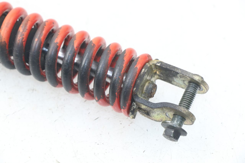 photo de AMORTISSEUR ARRIERE FYM STRADA 50 (2007 - 2014) - Points de fixation