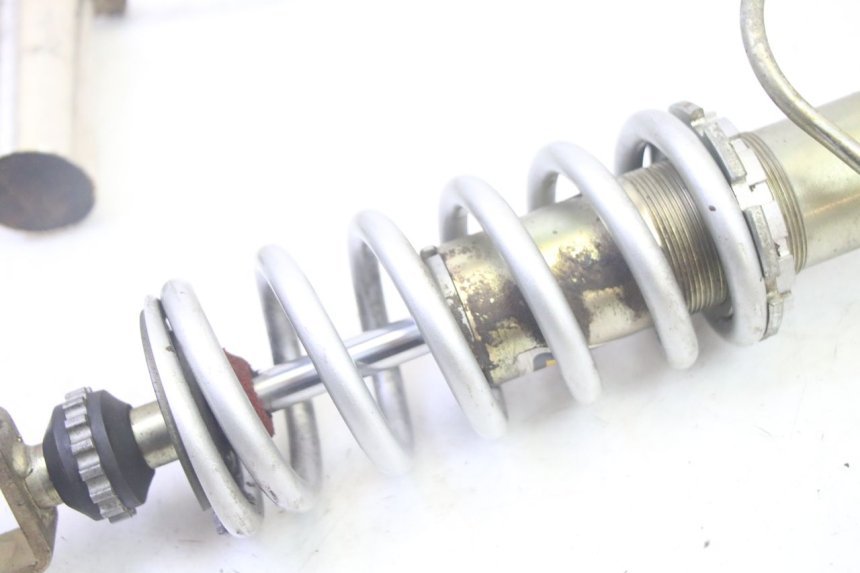 photo de AMORTISSEUR ARRIERE YAMAHA TTR 125 (2000 - 2020) - Autre angle de vue