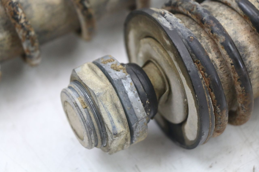 photo de AMORTISSEUR AVANT HONDA TRX 300 (1988 - 2000) - Autre angle de vue